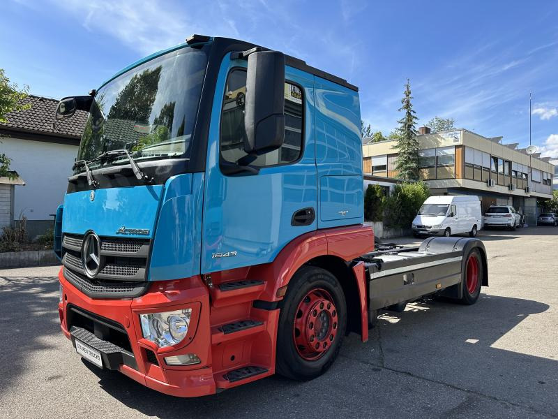 Mercedes Actros 1843 LS Autotransporter SZM EUROLOHR - Тягач: фото 1 Mercedes Actros 1843 LS Autotransporter SZM EUROLOHR - Тягач: фото 1
