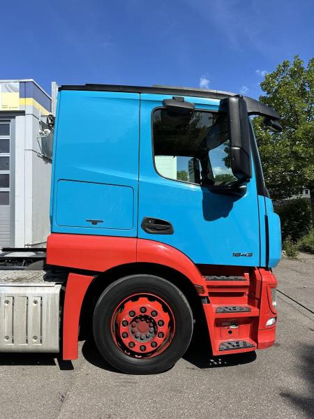 Mercedes Actros 1843 LS Autotransporter SZM EUROLOHR - Тягач: фото 5 Mercedes Actros 1843 LS Autotransporter SZM EUROLOHR - Тягач: фото 5