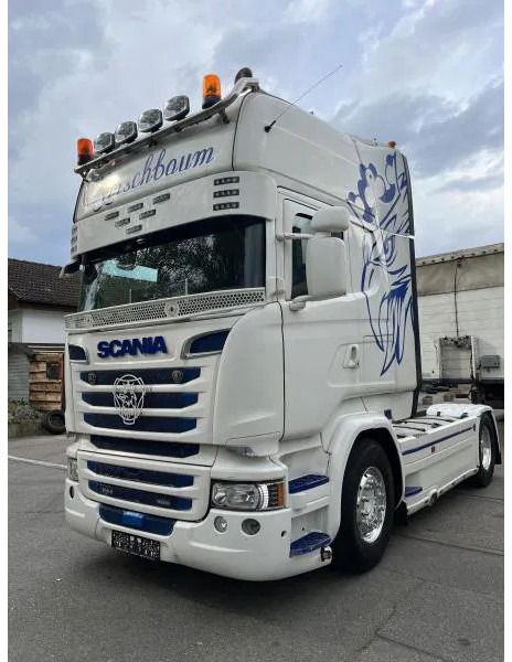 Scania R520 V8 Topline Standard Intarder E6 - Тягач: фото 1 Scania R520 V8 Topline Standard Intarder E6 - Тягач: фото 1