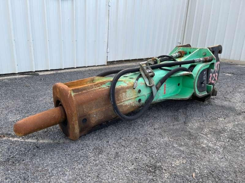 MONTABERT V1800 (20-35 Tonnes) - Гідравлічний молот в категорії Будівельна техніка: фото 1 MONTABERT V1800 (20-35 Tonnes) - Гідравлічний молот в категорії Будівельна техніка: фото 1