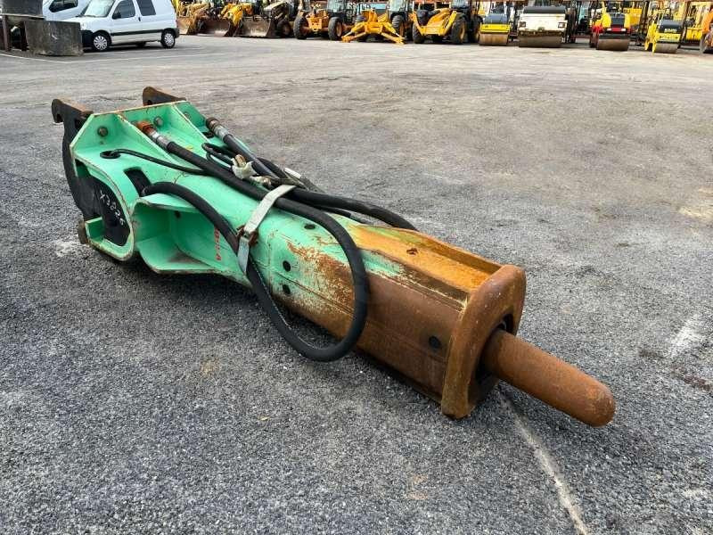 MONTABERT V1800 (20-35 Tonnes) - Гідравлічний молот в категорії Будівельна техніка: фото 2 MONTABERT V1800 (20-35 Tonnes) - Гідравлічний молот в категорії Будівельна техніка: фото 2