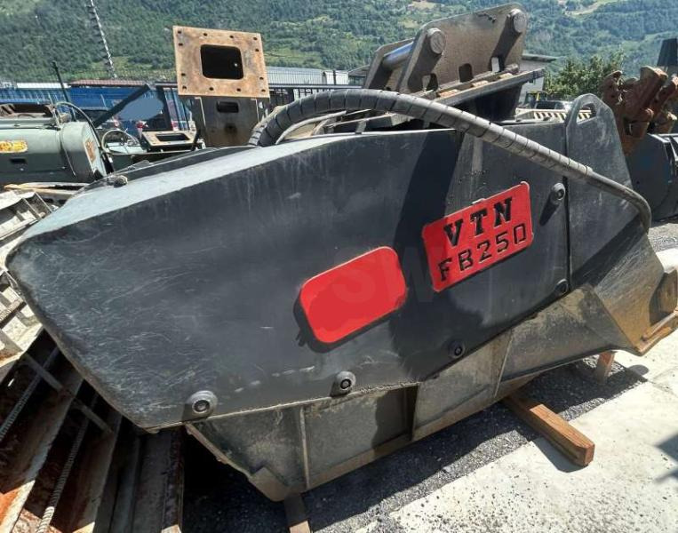 VTN Godet Concasseur VTN FB 250 - Ківш: фото 3 VTN Godet Concasseur VTN FB 250 - Ківш: фото 3