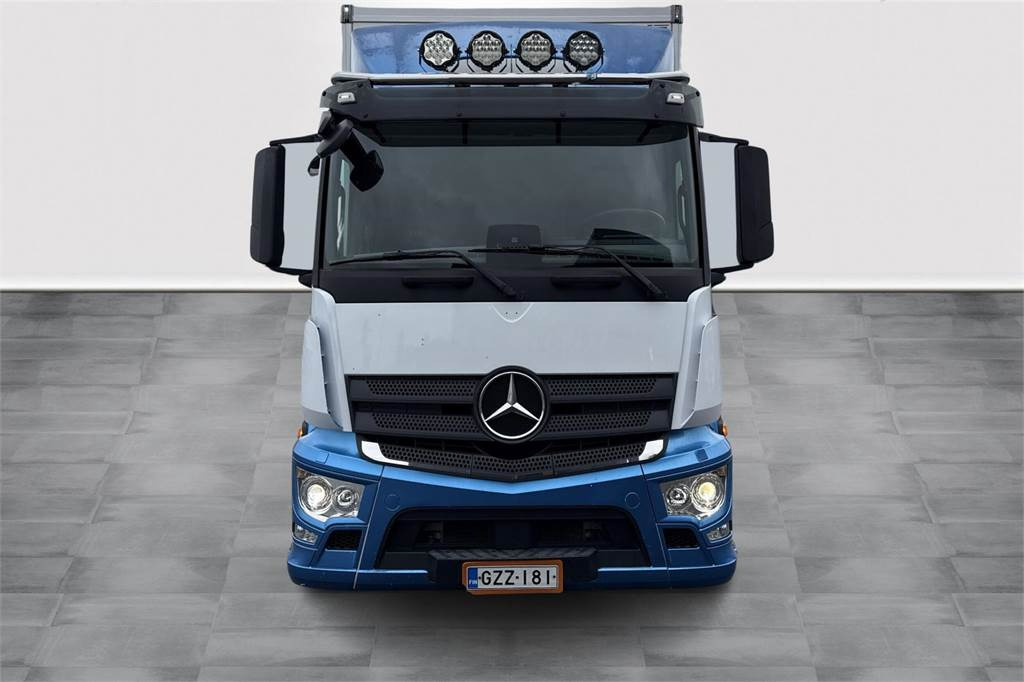 Mercedes-Benz 2546 6x2 L 9,4m Ksa-kori - Вантажівка з закритим кузовом: фото 2 Mercedes-Benz 2546 6x2 L 9,4m Ksa-kori - Вантажівка з закритим кузовом: фото 2