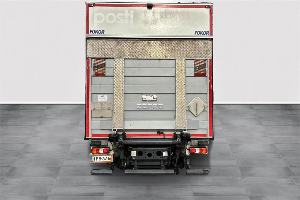 Mercedes-Benz ACTROS 1827 5 KSA-kori +PL - Вантажівка з закритим кузовом: фото 5 Mercedes-Benz ACTROS 1827 5 KSA-kori +PL - Вантажівка з закритим кузовом: фото 5