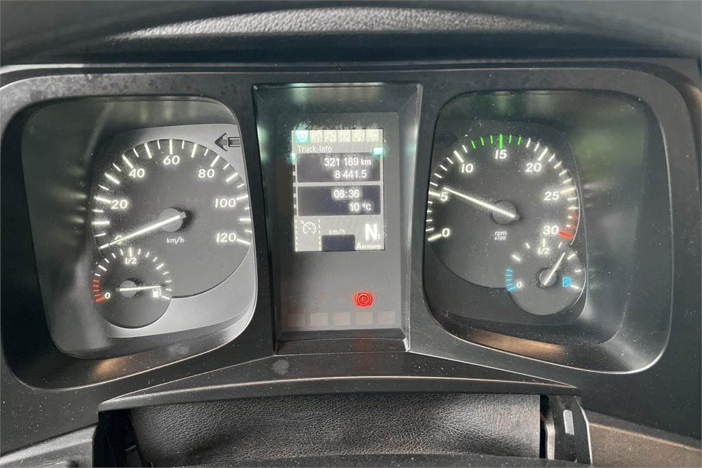 Вантажівка з закритим кузовом Mercedes-Benz ACTROS 1827L Ksa-kori + PL: фото 14