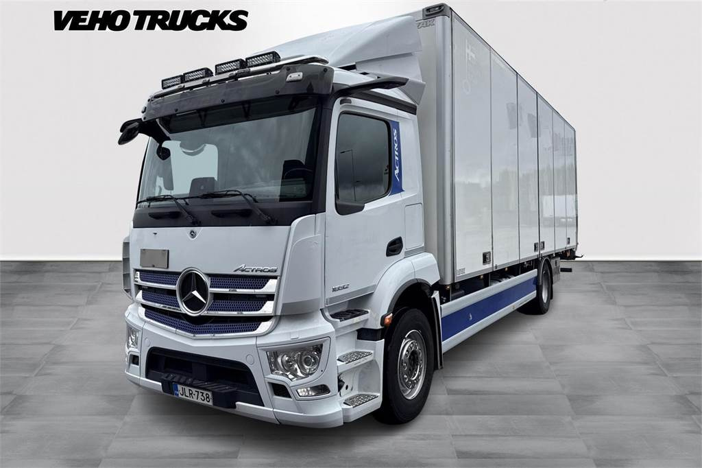 Mercedes-Benz ACTROS 1832 - Вантажівка з закритим кузовом: фото 1 Mercedes-Benz ACTROS 1832 - Вантажівка з закритим кузовом: фото 1