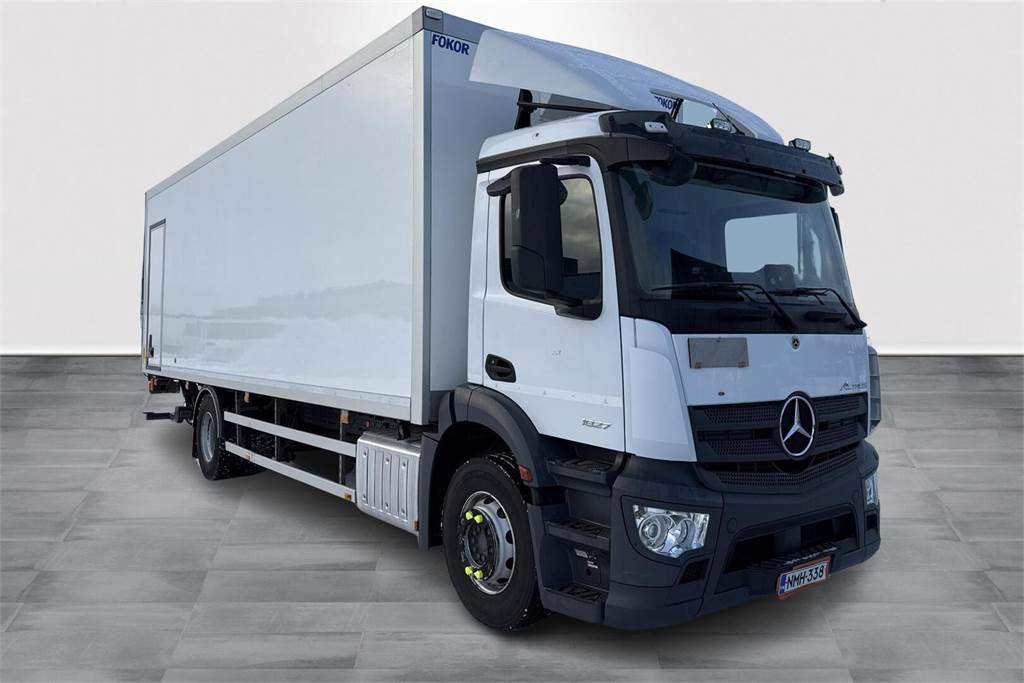 Mercedes-Benz Actros 1827L 8,7m Ksa Umpikori - Вантажівка з закритим кузовом: фото 3 Mercedes-Benz Actros 1827L 8,7m Ksa Umpikori - Вантажівка з закритим кузовом: фото 3