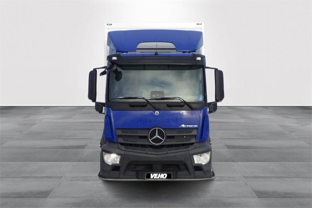 Mercedes-Benz Actros 1830Lnr Ksa-kori +PL - Вантажівка з закритим кузовом: фото 2 Mercedes-Benz Actros 1830Lnr Ksa-kori +PL - Вантажівка з закритим кузовом: фото 2