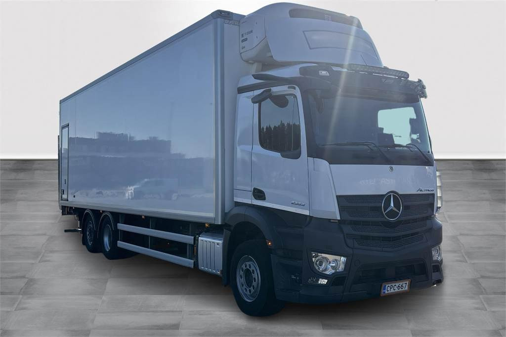 Mercedes-Benz Actros 2551 9.9m FRC 07/2027 - Ізотермічна вантажівка: фото 4 Mercedes-Benz Actros 2551 9.9m FRC 07/2027 - Ізотермічна вантажівка: фото 4