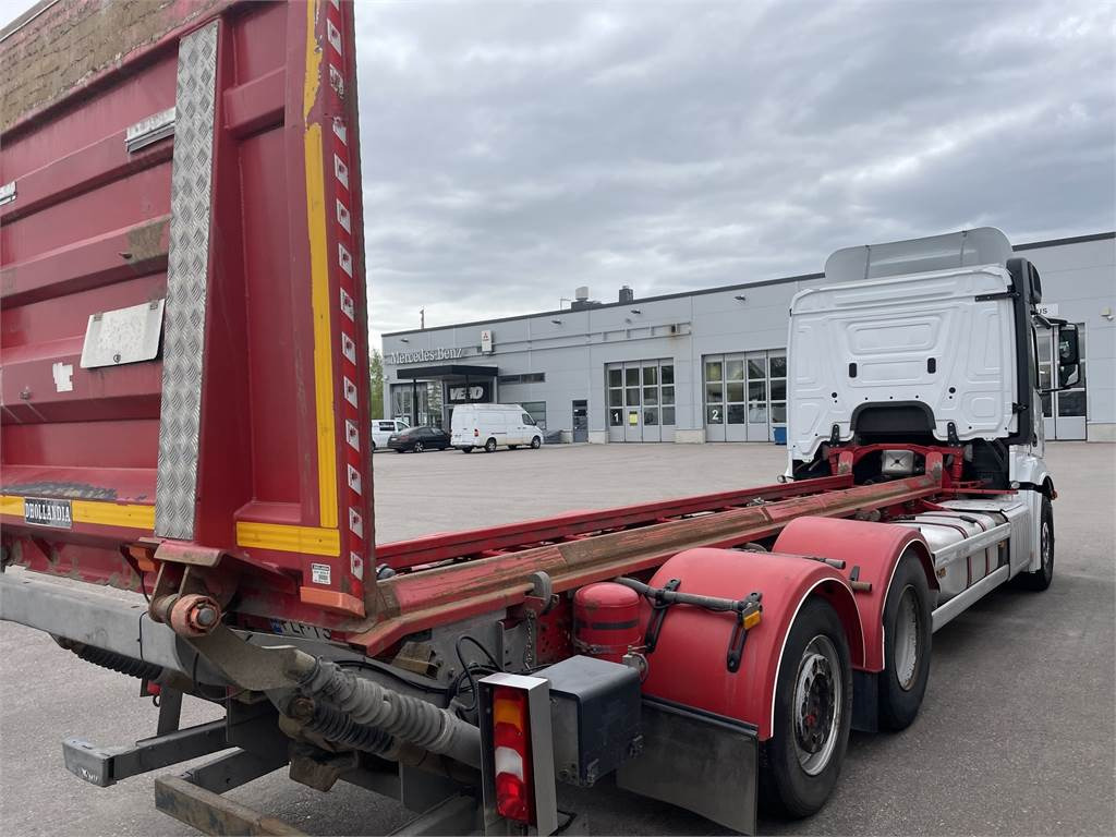 Mercedes-Benz Actros L 2551 L/6x2ENA - Вантажівка шасі: фото 3 Mercedes-Benz Actros L 2551 L/6x2ENA - Вантажівка шасі: фото 3