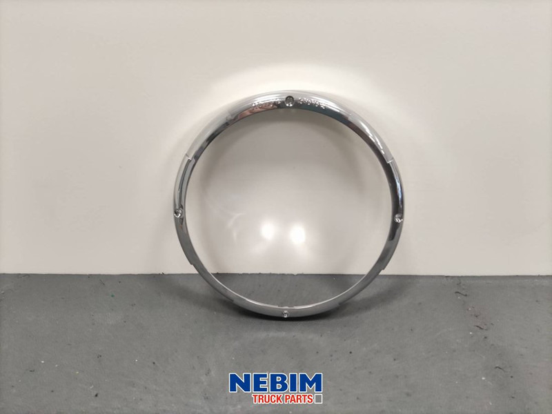 Hella Hella - UI9AG168666011 - Glasrand verchr. Hella 3003 - Запчастини в категорії Вантажівки: фото 1 Hella Hella - UI9AG168666011 - Glasrand verchr. Hella 3003 - Запчастини в категорії Вантажівки: фото 1