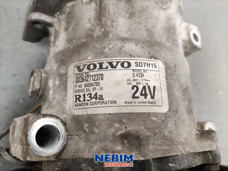 Volvo Volvo - 84094705 - Airco compressor FH4 - Запчастини в категорії Вантажівки: фото 4 Volvo Volvo - 84094705 - Airco compressor FH4 - Запчастини в категорії Вантажівки: фото 4