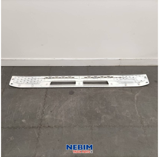 Volvo Volvo - 84383710 - Frontgrille FM4 - Запчастини в категорії Вантажівки: фото 2 Volvo Volvo - 84383710 - Frontgrille FM4 - Запчастини в категорії Вантажівки: фото 2