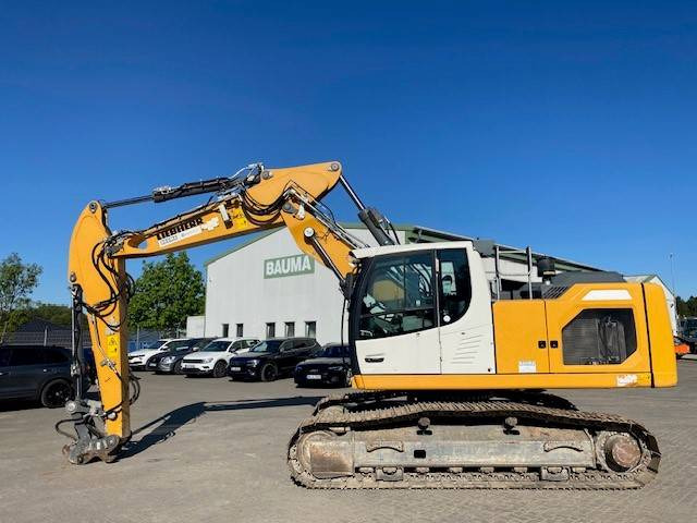 Liebherr R 922 LC (G8) MIETE / RENTAL (12001992) - Гусеничний екскаватор: фото 2 Liebherr R 922 LC (G8) MIETE / RENTAL (12001992) - Гусеничний екскаватор: фото 2