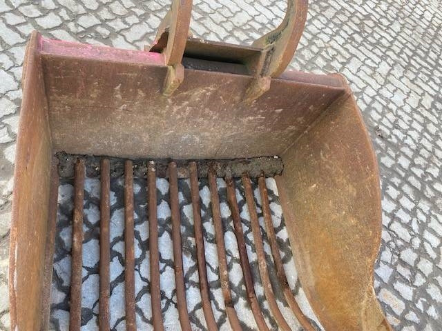 Навісне обладнання в категорії Будівельна техніка (12005284) 1.25 m Sieblöffel / bucket SMP2: фото 13