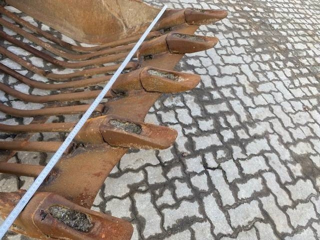 Навісне обладнання в категорії Будівельна техніка (12005284) 1.25 m Sieblöffel / bucket SMP2: фото 16