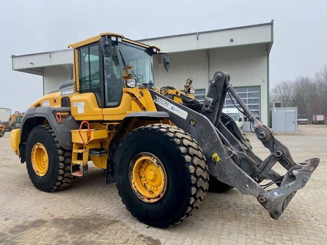 Колісний навантажувач Volvo L 120 H MIETE / RENTAL (12000892): фото 7