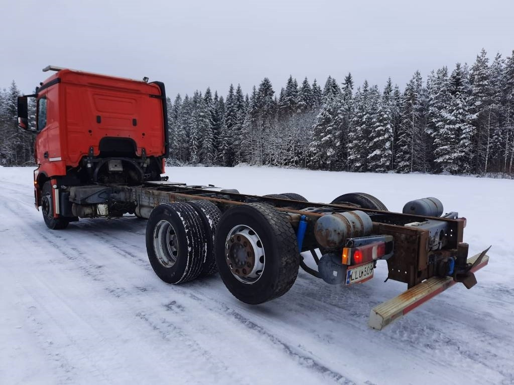 Mercedes-Benz Actros 2545 - Вантажівка шасі: фото 3 Mercedes-Benz Actros 2545 - Вантажівка шасі: фото 3