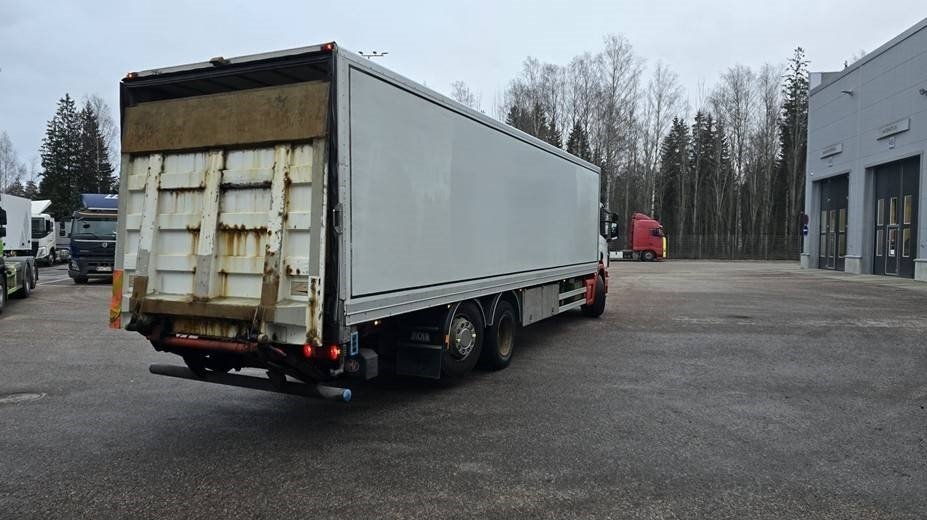 Scania P 230 - Вантажівка з закритим кузовом: фото 4 Scania P 230 - Вантажівка з закритим кузовом: фото 4