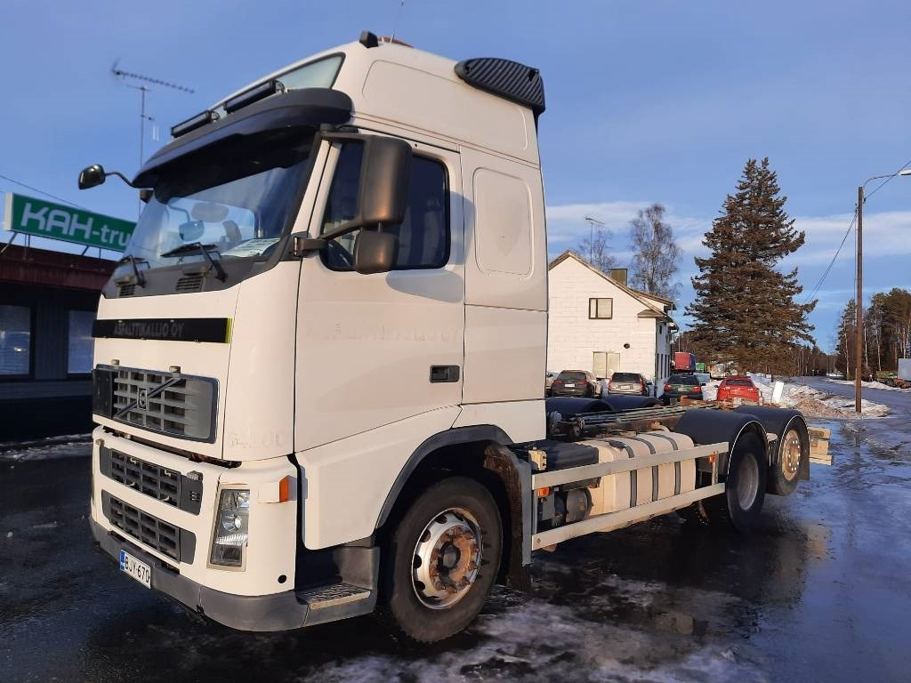 Volvo FH 13 440 - Вантажівка шасі: фото 1 Volvo FH 13 440 - Вантажівка шасі: фото 1