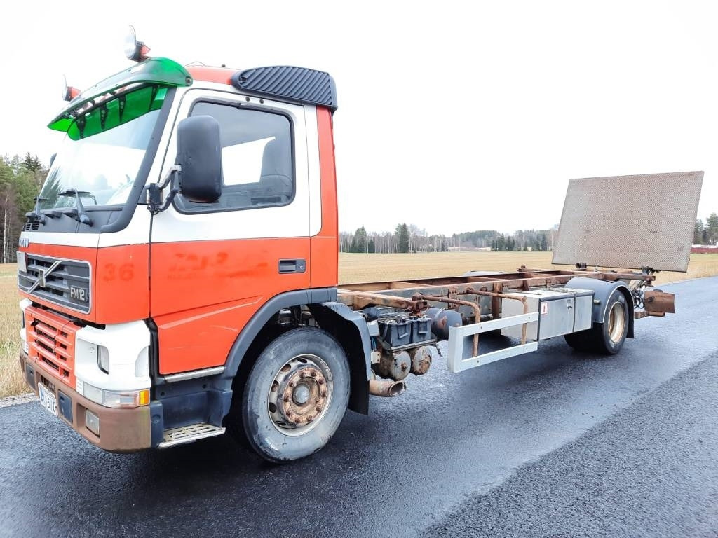 Volvo FM12 - Контейнеровоз/ Змінний кузов вантажівка: фото 1 Volvo FM12 - Контейнеровоз/ Змінний кузов вантажівка: фото 1
