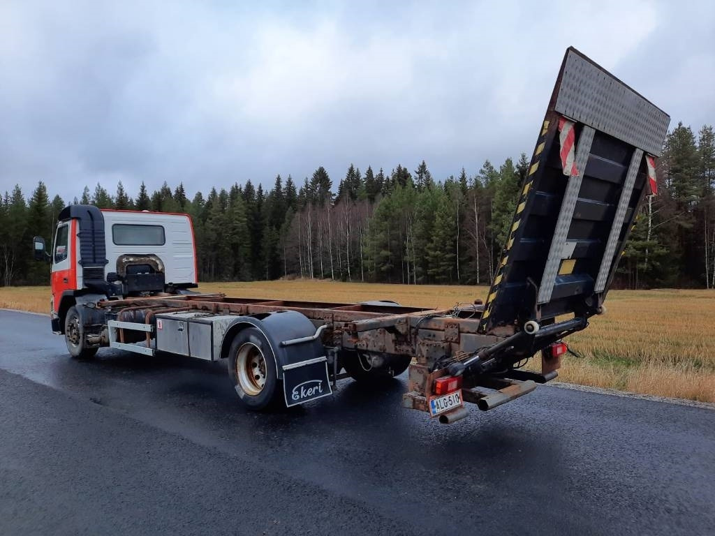 Volvo FM12 - Контейнеровоз/ Змінний кузов вантажівка: фото 4 Volvo FM12 - Контейнеровоз/ Змінний кузов вантажівка: фото 4