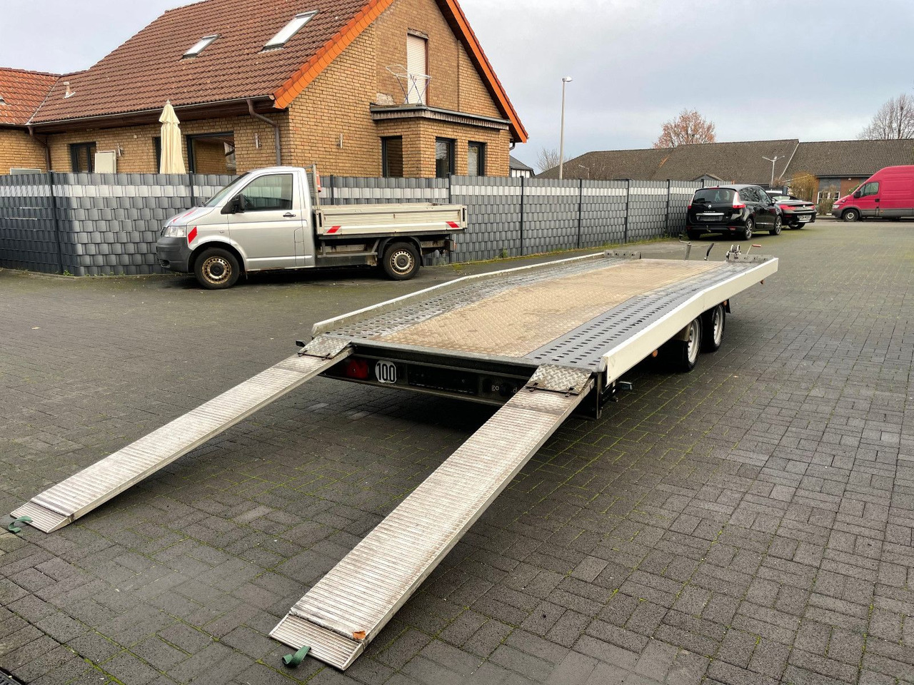 Blyss Jupiter Pro F 350, 550 X 210 cm. - Автовоз причіп: фото 5 Blyss Jupiter Pro F 350, 550 X 210 cm. - Автовоз причіп: фото 5