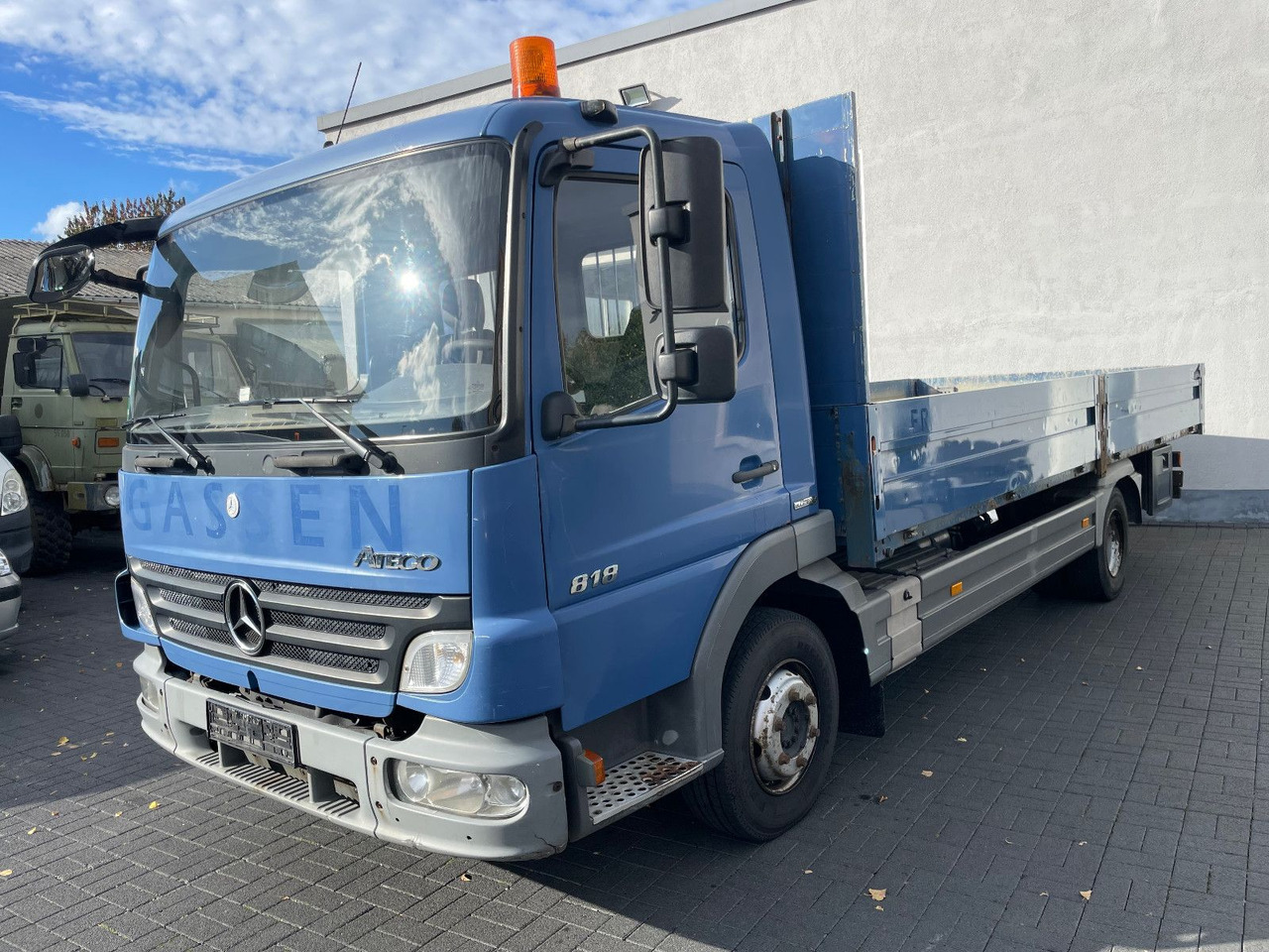 Mercedes-Benz Atego 818 Pritsche Euro 5 - Легка бортова вантажівка: фото 3 Mercedes-Benz Atego 818 Pritsche Euro 5 - Легка бортова вантажівка: фото 3