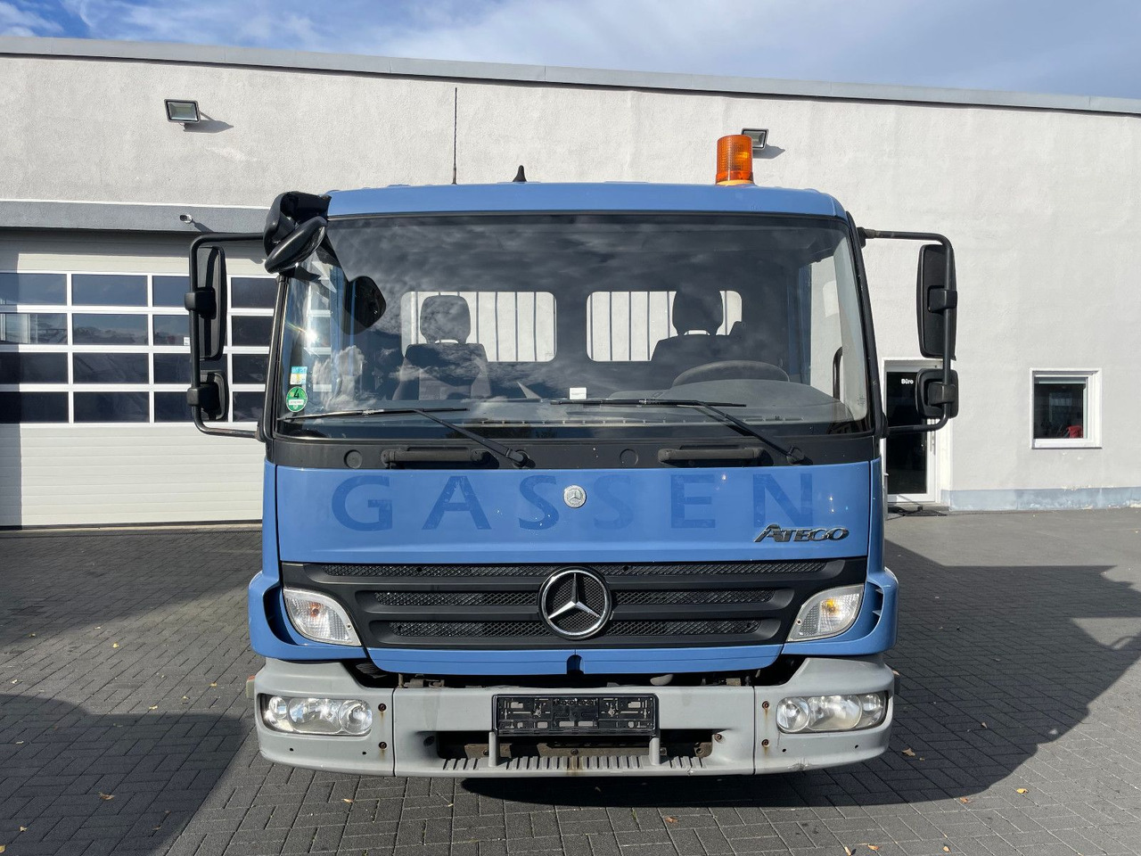 Mercedes-Benz Atego 818 Pritsche Euro 5 - Легка бортова вантажівка: фото 5 Mercedes-Benz Atego 818 Pritsche Euro 5 - Легка бортова вантажівка: фото 5