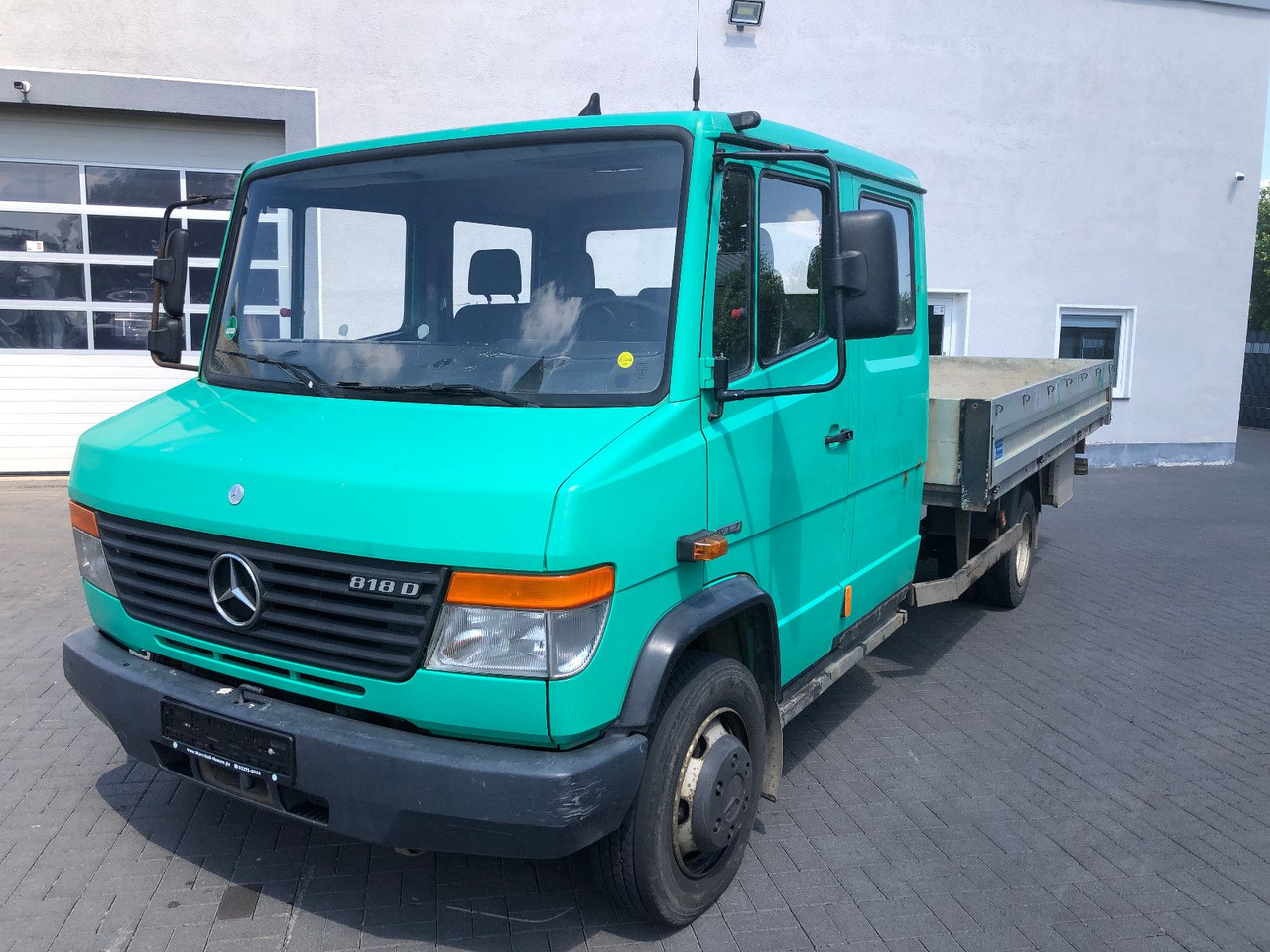 Mercedes-Benz Vario 818 D, DoKa - Легка бортова вантажівка, Вантажопасажирський фургон: фото 1 Mercedes-Benz Vario 818 D, DoKa - Легка бортова вантажівка, Вантажопасажирський фургон: фото 1
