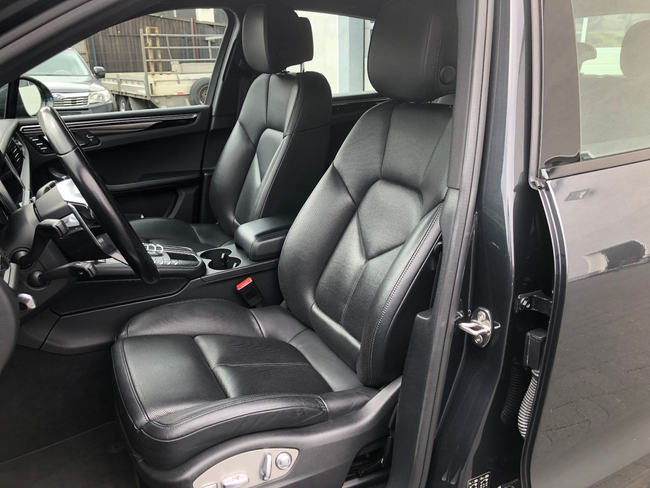 Позашляховик Porsche Macan S  3.0 V6: фото 9