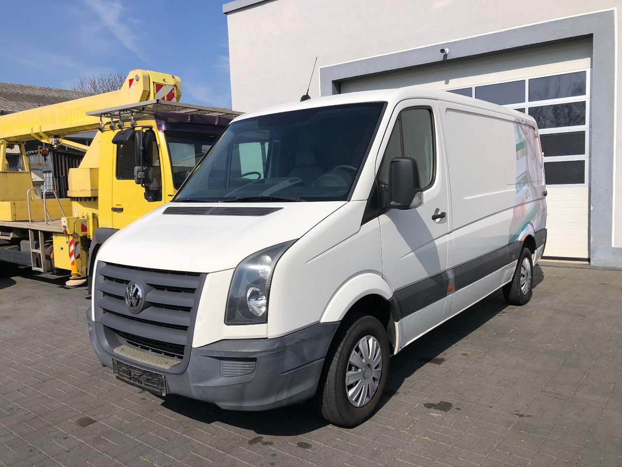 Легковий фургон Volkswagen Crafter 2.5 TDI 30 mittel L2H1, Klima: фото 1