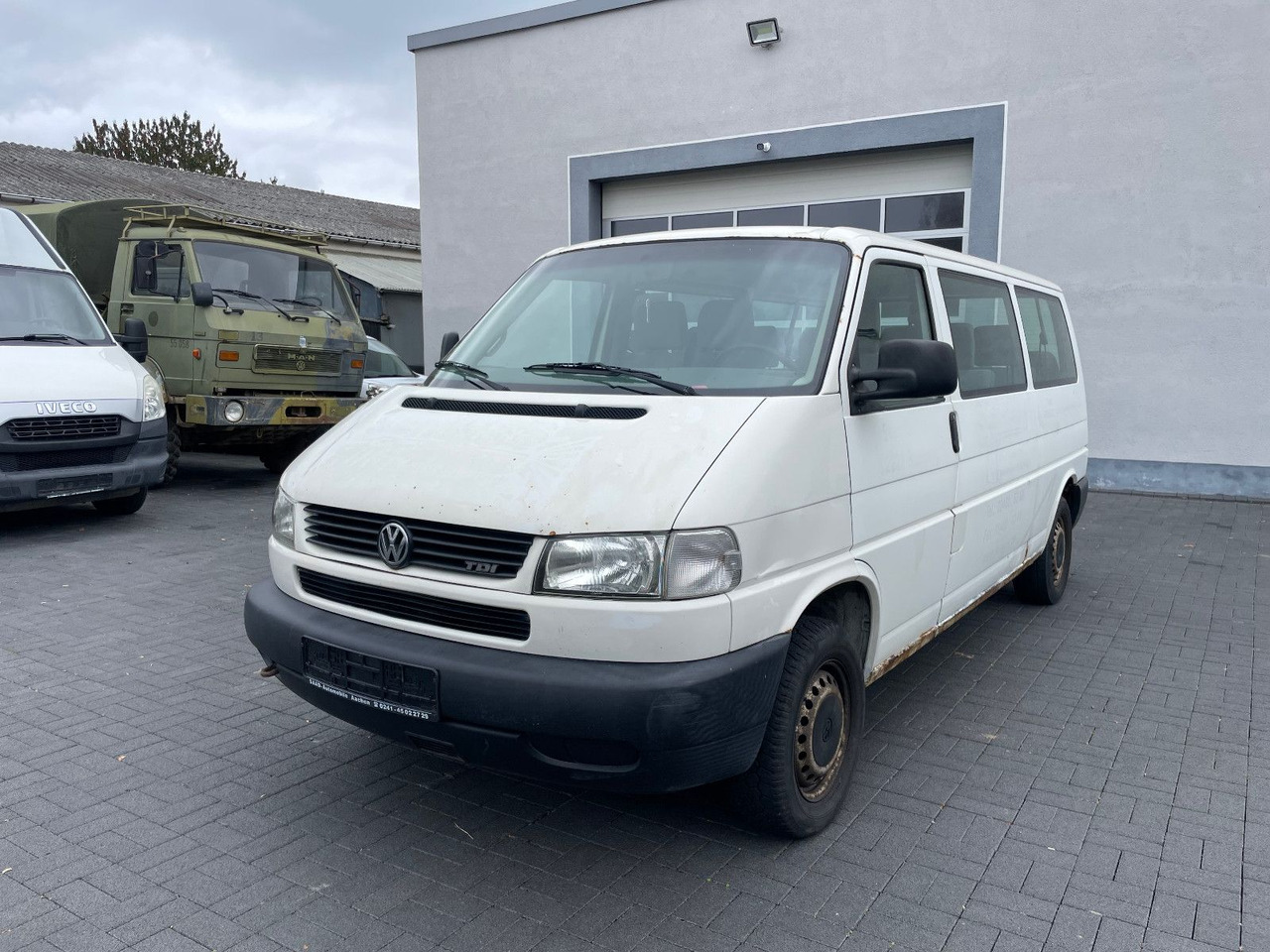 Volkswagen T4 Caravelle 2,5 TDI 75kW syncro lang, 9-Sitzer - Пасажирський фургон: фото 3 Volkswagen T4 Caravelle 2,5 TDI 75kW syncro lang, 9-Sitzer - Пасажирський фургон: фото 3