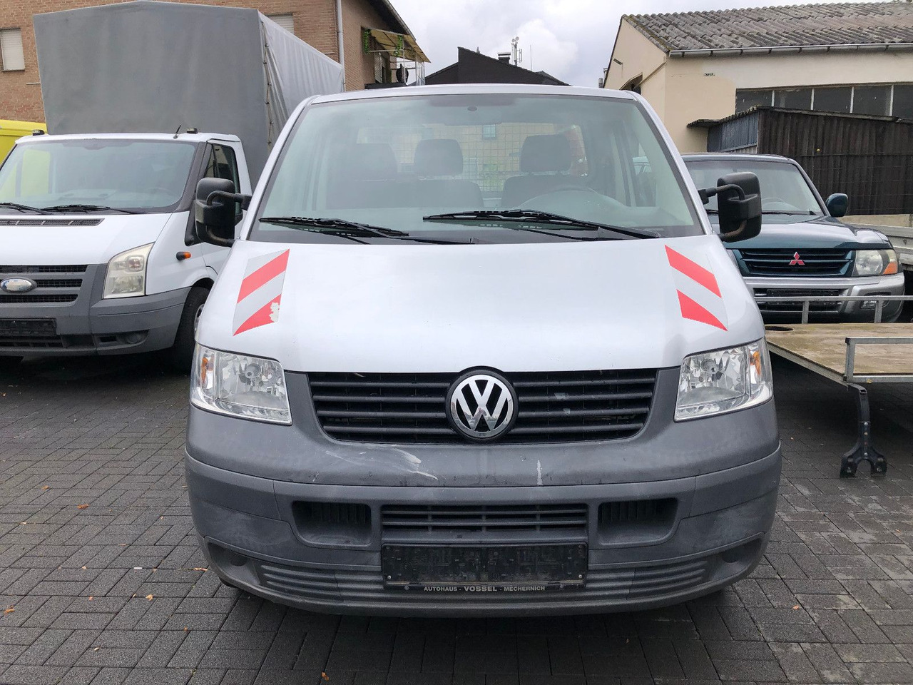 Volkswagen T5 1.9 TDI Transporter Pritsche - Легка бортова вантажівка: фото 5 Volkswagen T5 1.9 TDI Transporter Pritsche - Легка бортова вантажівка: фото 5