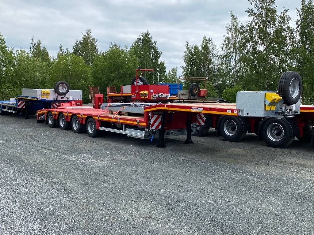 Faymonville Max Trailer, Max100 4AU - Низькорамна платформа напівпричіп: фото 1 Faymonville Max Trailer, Max100 4AU - Низькорамна платформа напівпричіп: фото 1