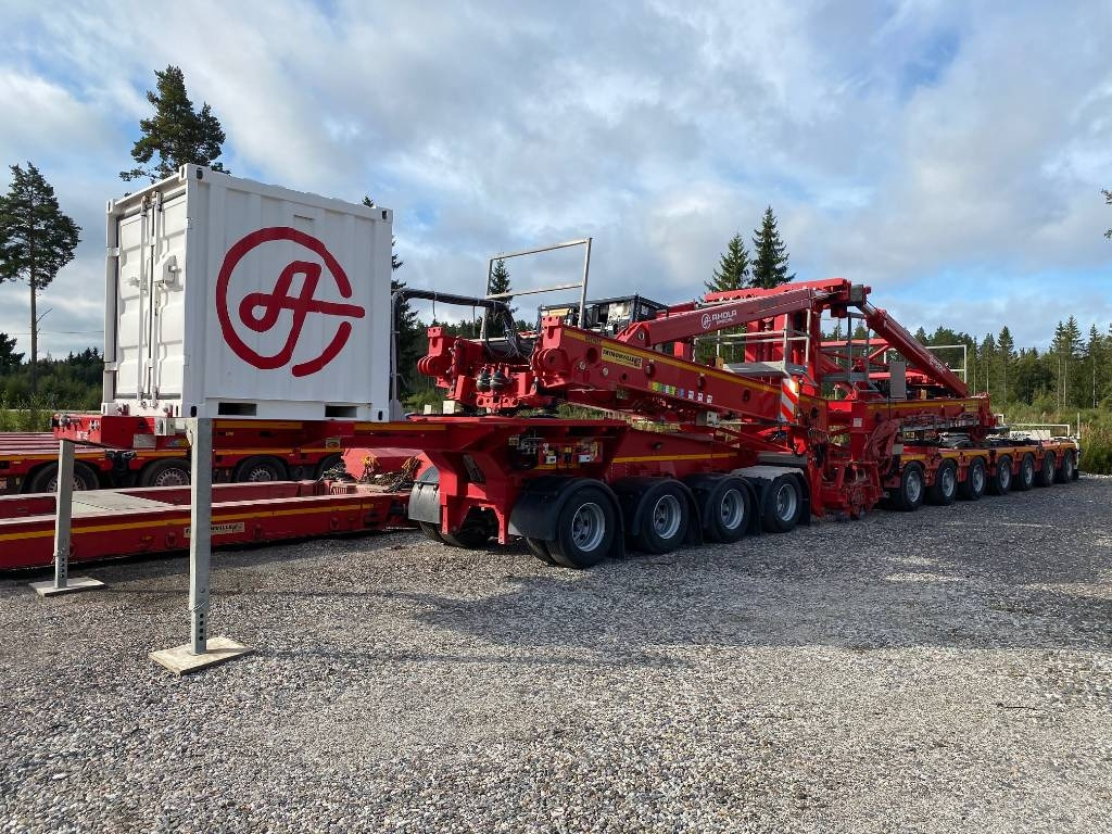 Faymonville Tower adapter - Низькорамна платформа напівпричіп: фото 1 Faymonville Tower adapter - Низькорамна платформа напівпричіп: фото 1