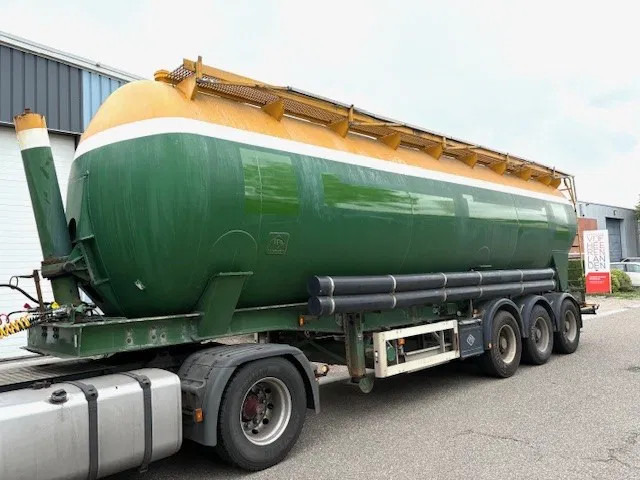 Feldbinder KIP48 3 3-AXLE 48M3 KIPPING SILO TRAILER (SAF AXLES / DRUM BRAKES / 4 COMPARTMENTS) - Напівпричіп цистерна: фото 1 Feldbinder KIP48 3 3-AXLE 48M3 KIPPING SILO TRAILER (SAF AXLES / DRUM BRAKES / 4 COMPARTMENTS) - Напівпричіп цистерна: фото 1