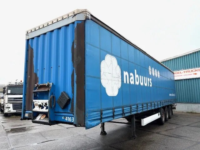 Krone SDP-27 3-AXLE 13.60 M. CURTAINSIDE WITH SLIDING ROOF (BPW-AXLES / DISC BRAKES / ABS-EBS BRAKE SYSTEM) - Тентований напівпричіп: фото 1 Krone SDP-27 3-AXLE 13.60 M. CURTAINSIDE WITH SLIDING ROOF (BPW-AXLES / DISC BRAKES / ABS-EBS BRAKE SYSTEM) - Тентований напівпричіп: фото 1