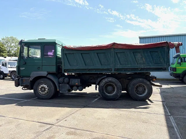 MAN 26.463 DF 6x4 MEILLER KIPPER (ZF16 MANUAL GEARBOX / ZF-INTARDER / FULL STEEL SUSPENSION / REDUCTION AXLES) - Самоскид вантажівка: фото 5 MAN 26.463 DF 6x4 MEILLER KIPPER (ZF16 MANUAL GEARBOX / ZF-INTARDER / FULL STEEL SUSPENSION / REDUCTION AXLES) - Самоскид вантажівка: фото 5