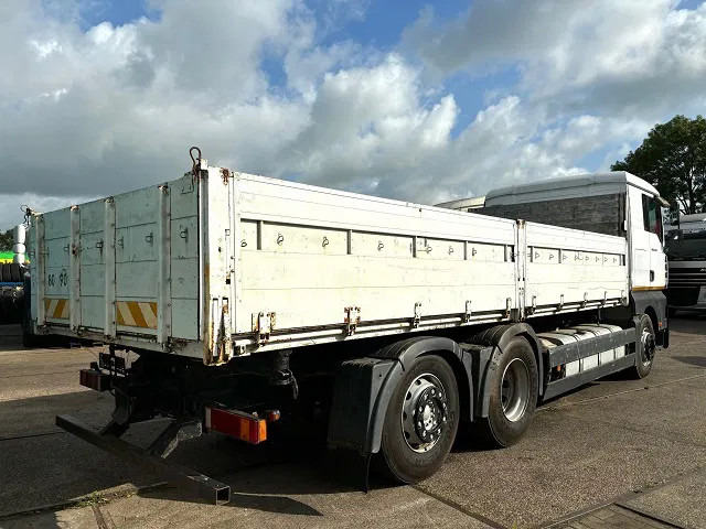 MAN TGA 26.410 XL 6x2 KIPPER (6-CILINDER HEADS) (ZF16 MANUAL GEARBOX / LIFT-AXLE / HYDRAULIC KIT / AIRCONDITIONING) - Самоскид вантажівка: фото 3 MAN TGA 26.410 XL 6x2 KIPPER (6-CILINDER HEADS) (ZF16 MANUAL GEARBOX / LIFT-AXLE / HYDRAULIC KIT / AIRCONDITIONING) - Самоскид вантажівка: фото 3
