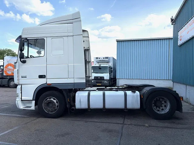 DAF XF 105.460 SPACECAB (ZF-MANUAL GEARBOX / 2x DIESELTANK / MX-ENGINE BRAKE / AIRCONDITIONING / FRIDGE / ETC. - Тягач: фото 5 DAF XF 105.460 SPACECAB (ZF-MANUAL GEARBOX / 2x DIESELTANK / MX-ENGINE BRAKE / AIRCONDITIONING / FRIDGE / ETC. - Тягач: фото 5