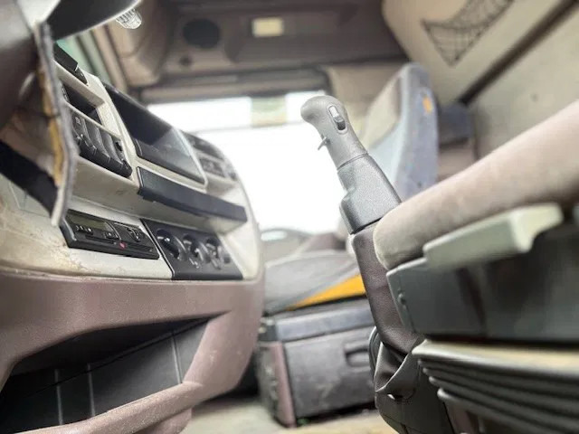 Тягач Renault Magnum AE 480 DXI (MANUAL GEARBOX / ZF-INTARDER / AIRCONDITIONING / 2x DIESELTANK / COMPLETE SPOILERSET / ETC.): фото 8