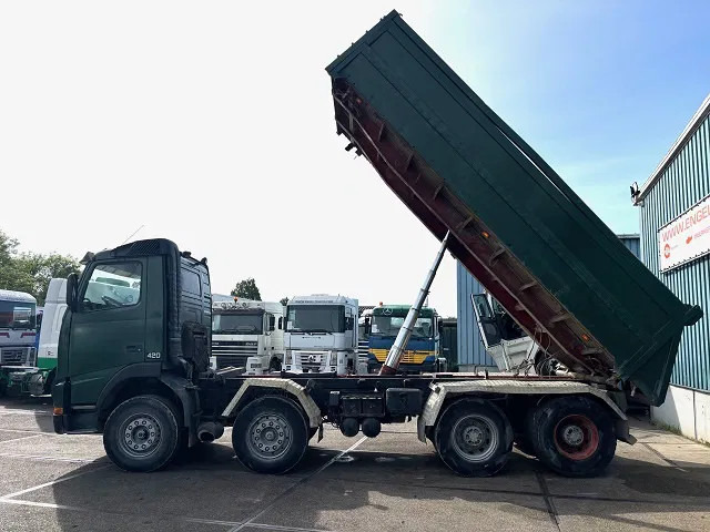 Volvo FH 12.420 8x4 FULL STEEL KIPPER (12+2 GEARS MANUAL GEARBOX / FULL STEEL SUSPENSION / REDUCTION AXLES / VEB-ENGINE BRAKE) - Самоскид вантажівка: фото 5 Volvo FH 12.420 8x4 FULL STEEL KIPPER (12+2 GEARS MANUAL GEARBOX / FULL STEEL SUSPENSION / REDUCTION AXLES / VEB-ENGINE BRAKE) - Самоскид вантажівка: фото 5