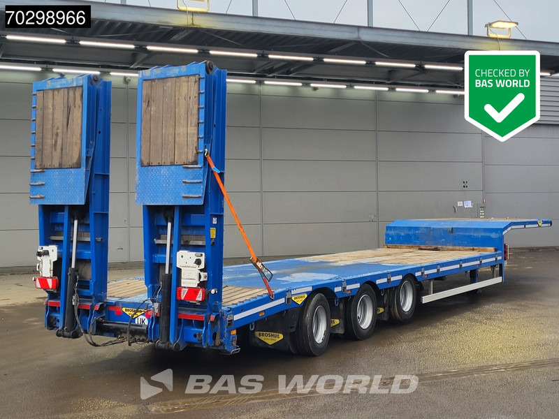 Broshuis 3ASD-18-30/0 Lift + Steering Axle Hydraulic Ramps - Низькорамна платформа напівпричіп: фото 1 Broshuis 3ASD-18-30/0 Lift + Steering Axle Hydraulic Ramps - Низькорамна платформа напівпричіп: фото 1
