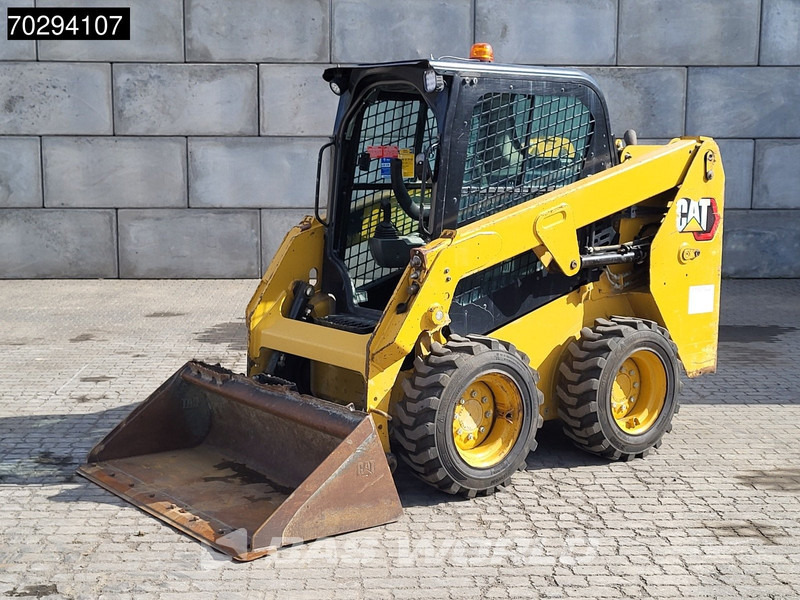 Caterpillar 226 D3 BUCKET + FORKS - Міні-навантажувач: фото 3 Caterpillar 226 D3 BUCKET + FORKS - Міні-навантажувач: фото 3