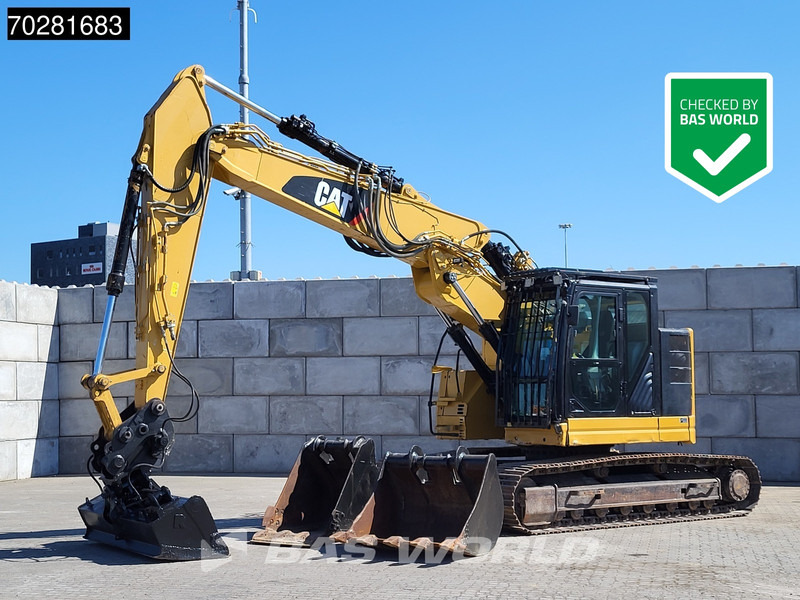 Caterpillar 325 F L 3 BUCKETS - VA BOOM - Гусеничний екскаватор: фото 1 Caterpillar 325 F L 3 BUCKETS - VA BOOM - Гусеничний екскаватор: фото 1