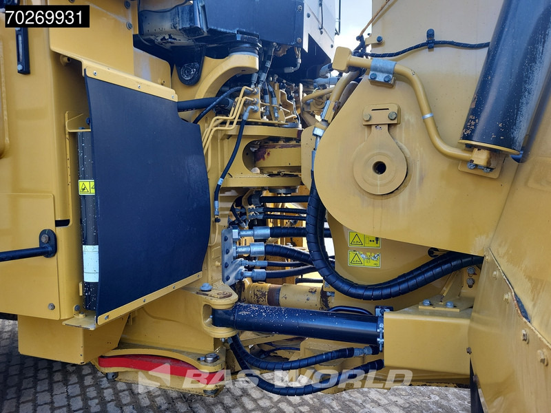 Колісний навантажувач Caterpillar 988 K: фото 16
