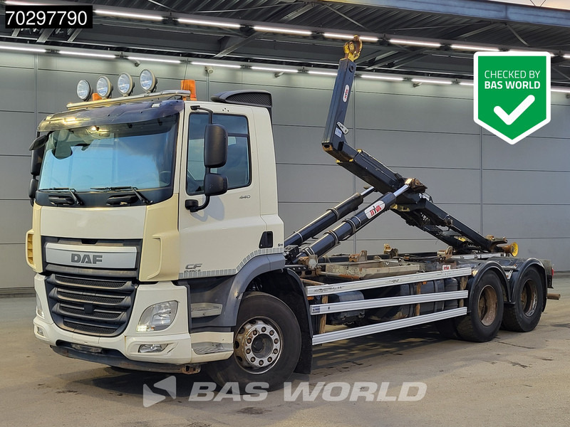 DAF CF 440 6X2 HYVA 22-60-S Hooklift Lift Axle Automatic ACC Euro 6 - Гаковий мультиліфт вантажівка: фото 1 DAF CF 440 6X2 HYVA 22-60-S Hooklift Lift Axle Automatic ACC Euro 6 - Гаковий мультиліфт вантажівка: фото 1