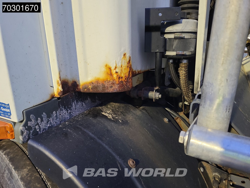 DAF CF75.310 4X2 13500 Lohr tanker 2 compartments ADR Manual Euro 3 - Вантажівка цистерна: фото 3 DAF CF75.310 4X2 13500 Lohr tanker 2 compartments ADR Manual Euro 3 - Вантажівка цистерна: фото 3