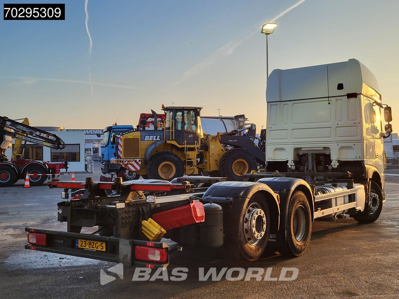 DAF XF 450 XF 6X2 NL-Truck Retarder 2xTanks Lift-axle Standairco ACC Euro 6 - Контейнеровоз/ Змінний кузов вантажівка: фото 5 DAF XF 450 XF 6X2 NL-Truck Retarder 2xTanks Lift-axle Standairco ACC Euro 6 - Контейнеровоз/ Змінний кузов вантажівка: фото 5